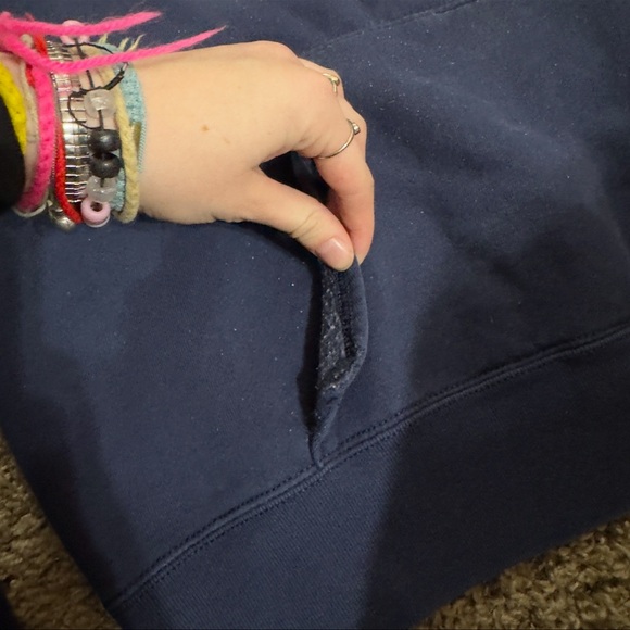 Vintage Y2K Surfer Hoodie - Picture 12 of 15